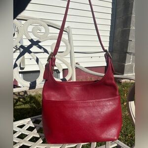 Coach Vintage Crescent Hobo Shoulder Bag in Red 9058 brass hardware